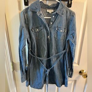 Liz Lange Blue Denim Shirt